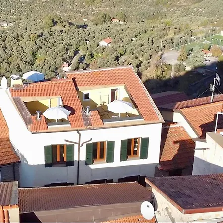 Borgata Castello Apartment Chiusanico Exterior photo