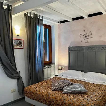Borgata Castello Apartment Chiusanico Exterior photo