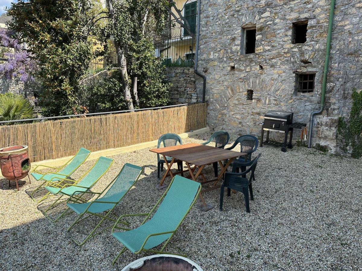 Apartment Borgata Castello Chiusanico